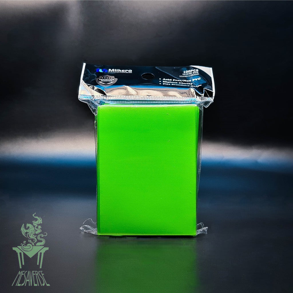 Mlikero Matte Card Sleeve 100 pcs. 91mm x 66mm Green